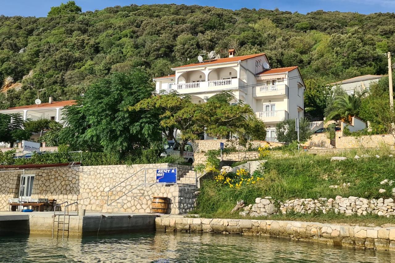 Apartments And Rooms By The Sea Supetarska Draga - Gornja, Rab - 11579 Zewnętrze zdjęcie