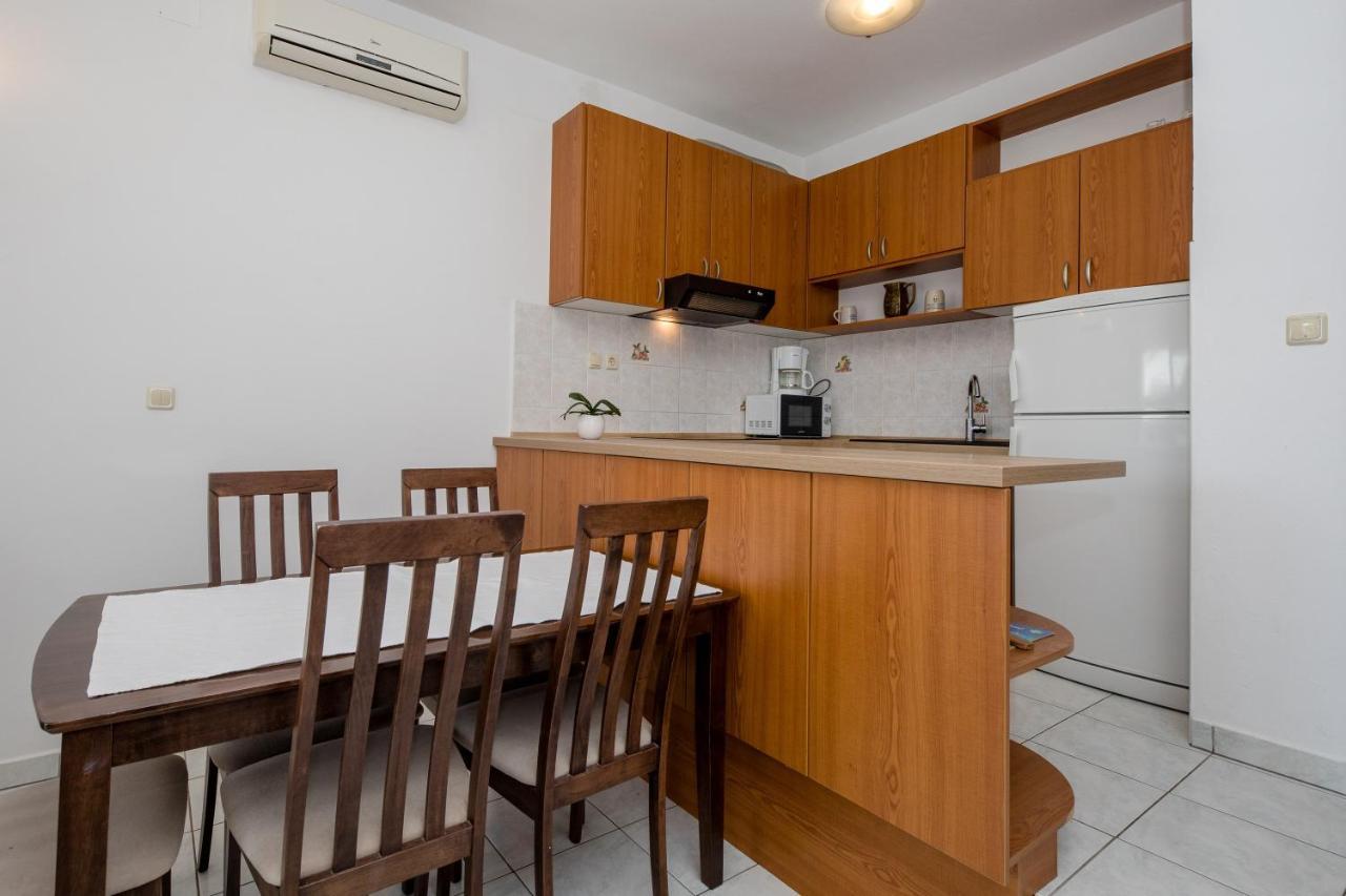 Apartments And Rooms By The Sea Supetarska Draga - Gornja, Rab - 11579 Zewnętrze zdjęcie
