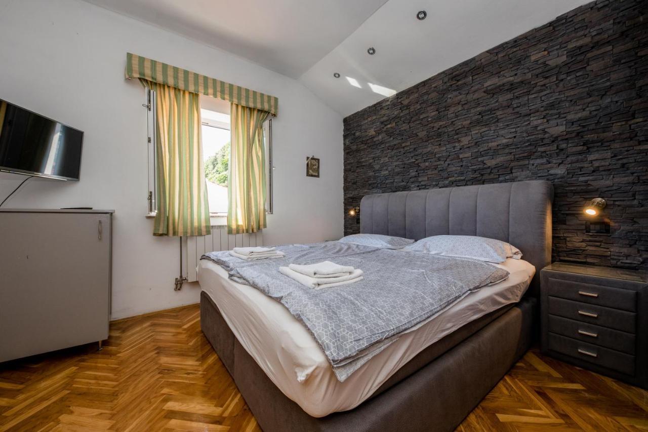 Apartments And Rooms By The Sea Supetarska Draga - Gornja, Rab - 11579 Zewnętrze zdjęcie