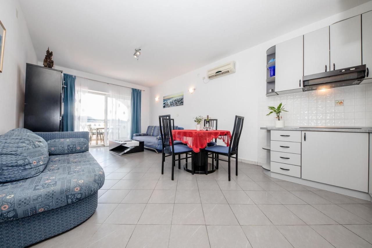 Apartments And Rooms By The Sea Supetarska Draga - Gornja, Rab - 11579 Zewnętrze zdjęcie