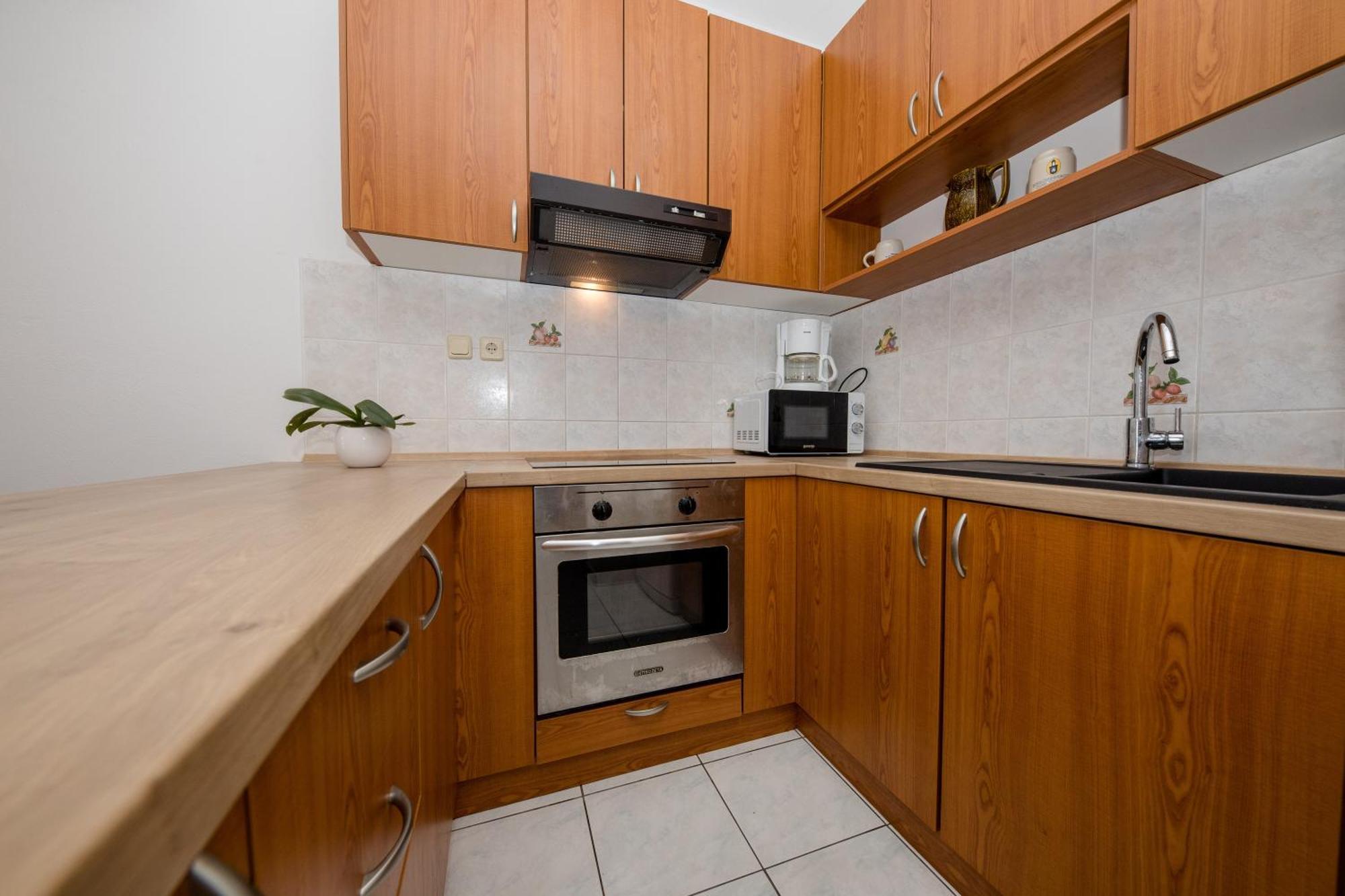 Apartments And Rooms By The Sea Supetarska Draga - Gornja, Rab - 11579 Pokój zdjęcie